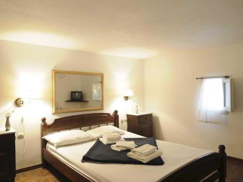 Muses Cycladic Suites Oia  Esterno foto